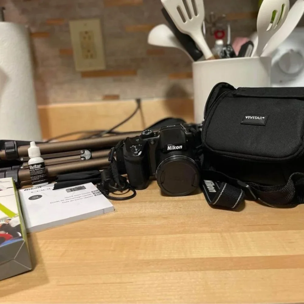 Nikon COOLPIX B500 16MP 40x Optical Zoom Digital Camera 32GB Bundle